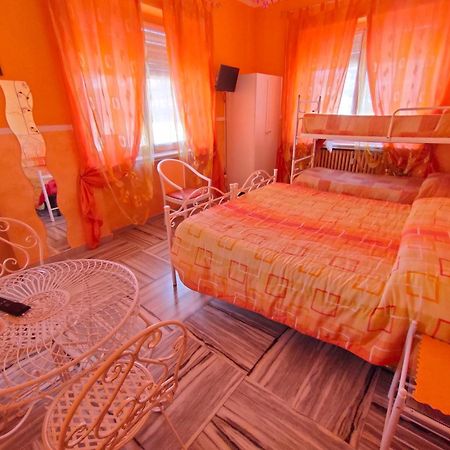 Hotel Serenella ตูริน ภายนอก รูปภาพ
