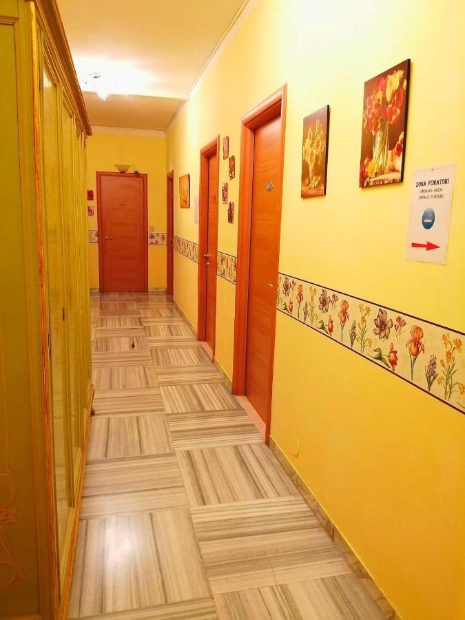 Hotel Serenella ตูริน ภายนอก รูปภาพ