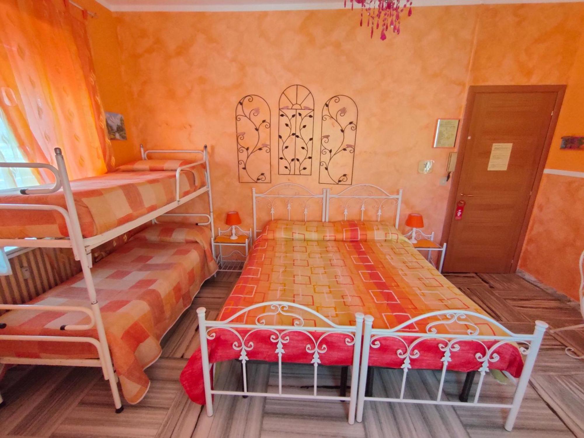 Hotel Serenella ตูริน ภายนอก รูปภาพ