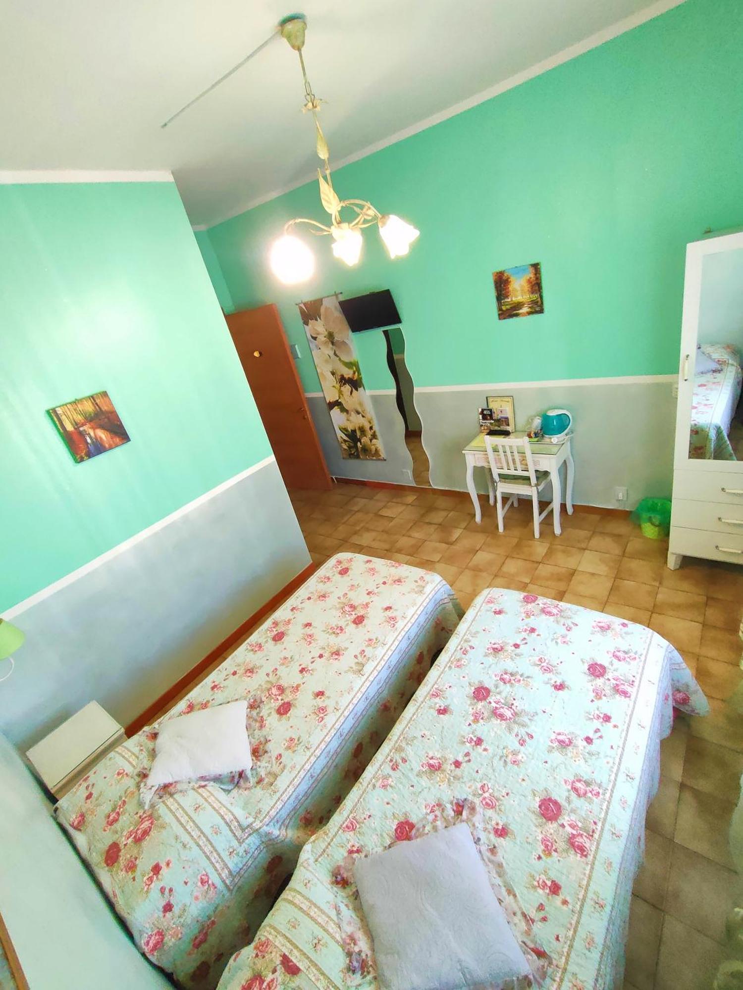 Hotel Serenella ตูริน ภายนอก รูปภาพ
