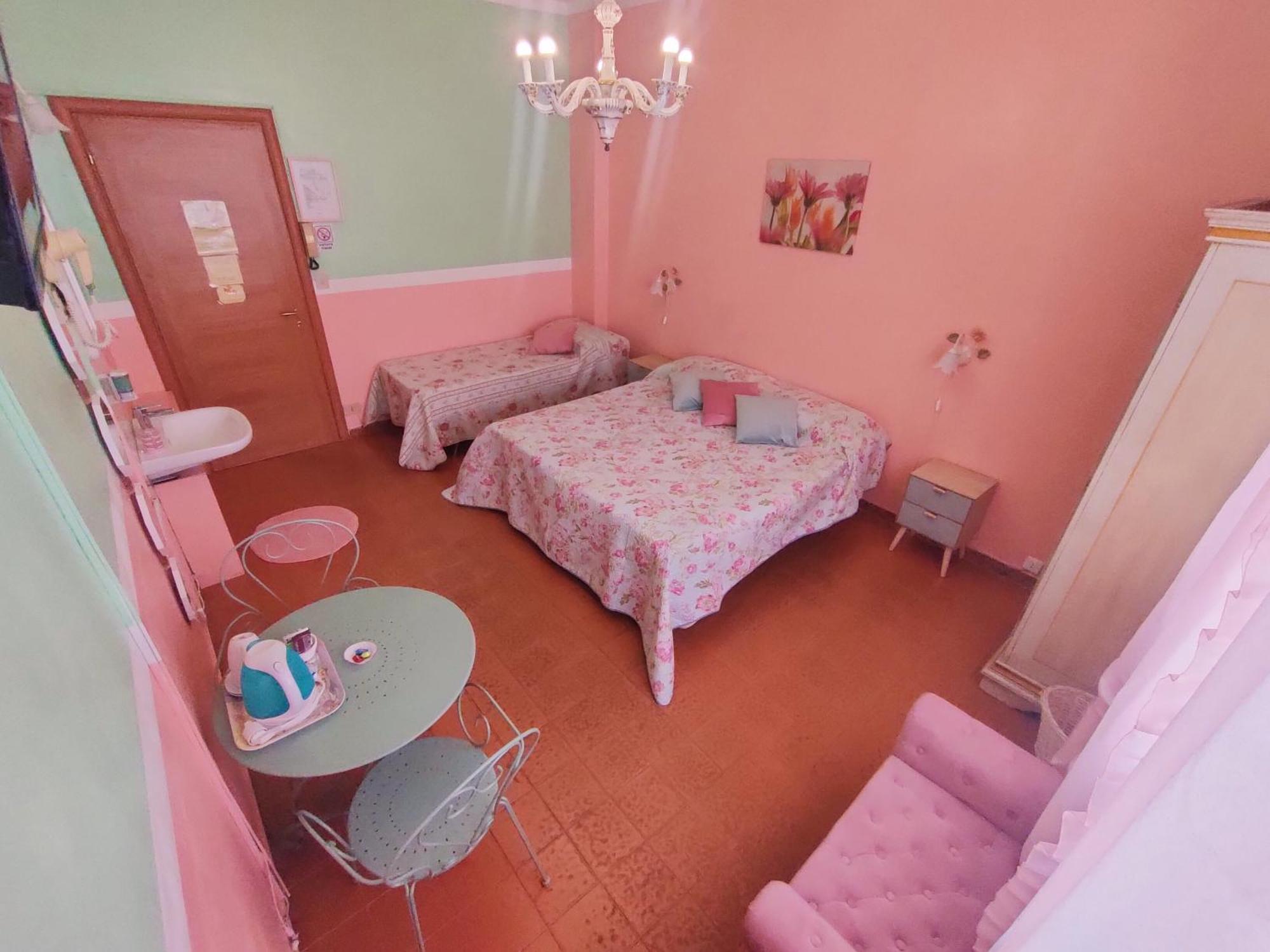 Hotel Serenella ตูริน ภายนอก รูปภาพ